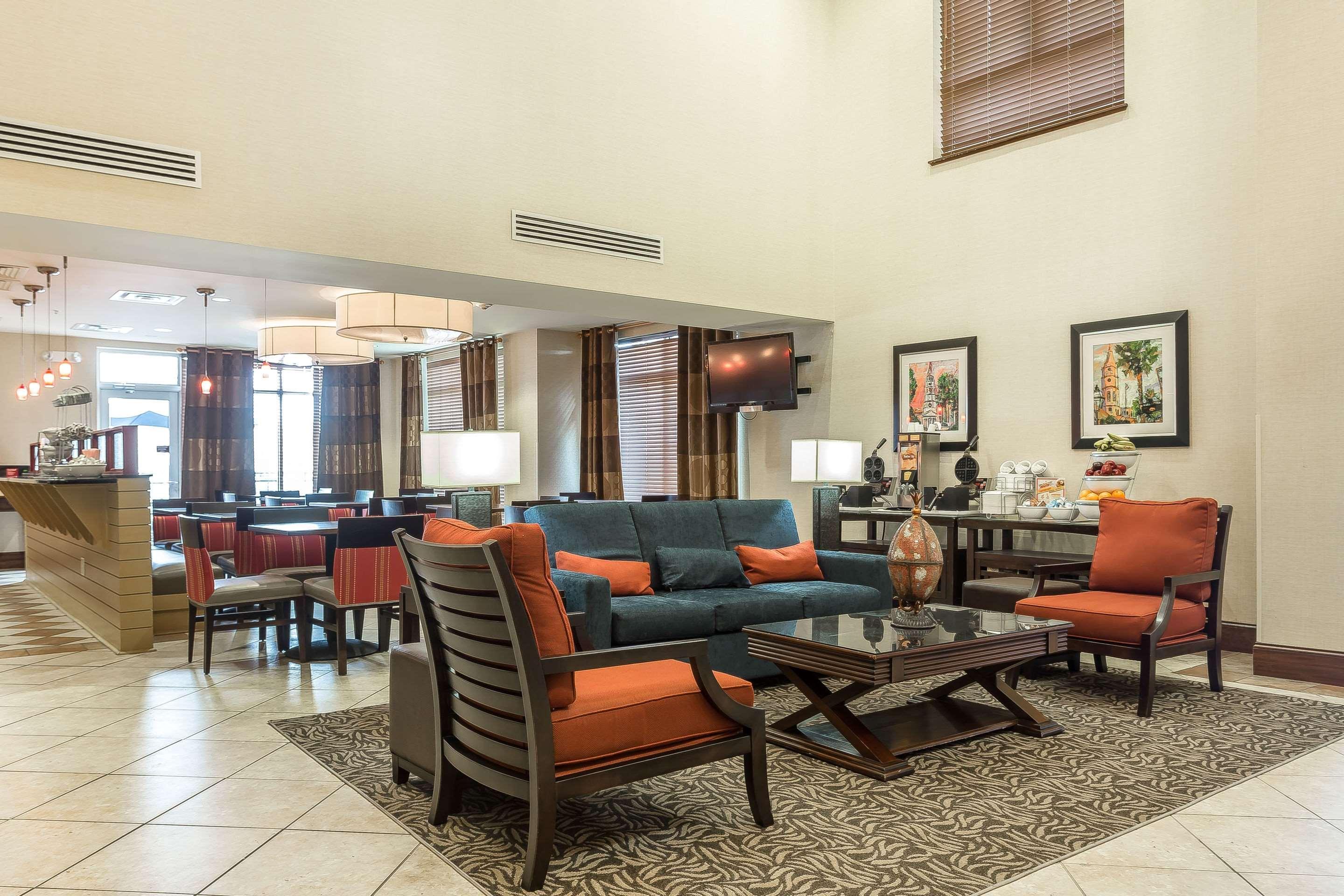 Comfort Suites Charleston West Ashley Zewnętrze zdjęcie