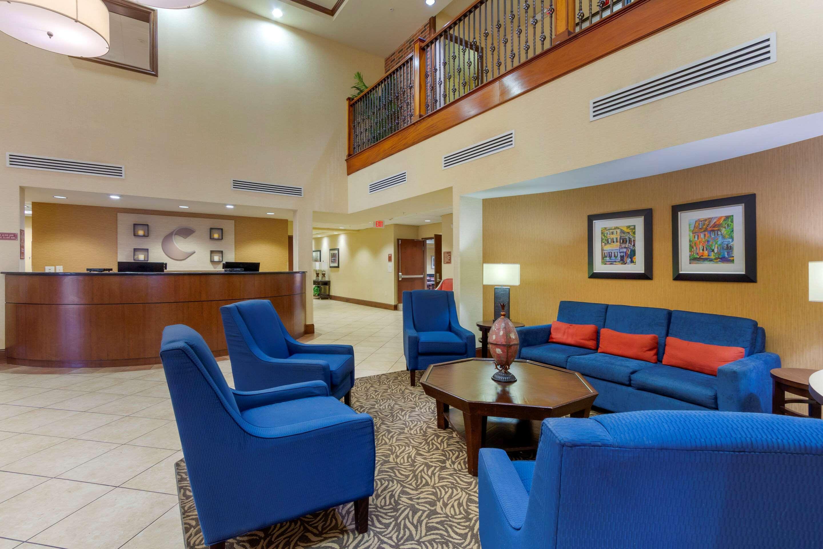 Comfort Suites Charleston West Ashley Zewnętrze zdjęcie