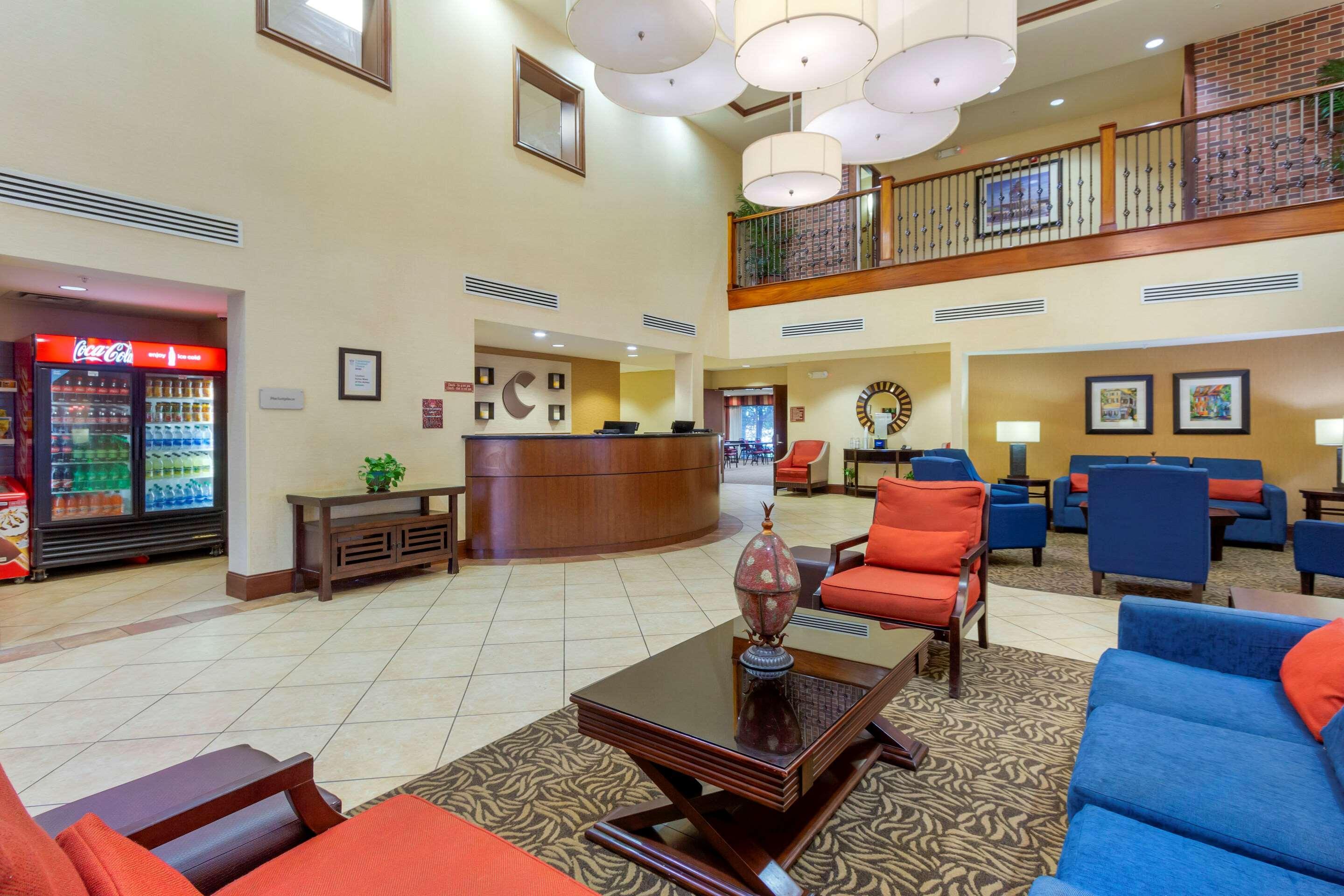 Comfort Suites Charleston West Ashley Zewnętrze zdjęcie